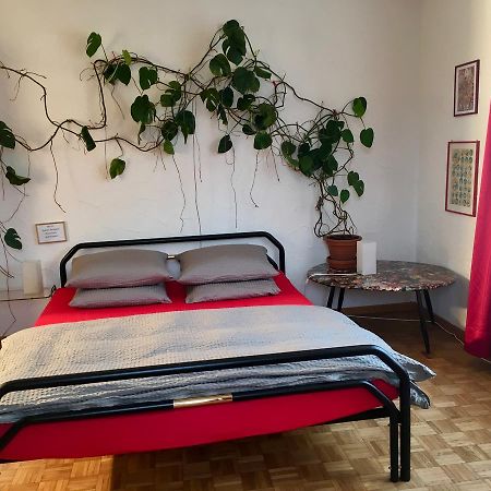 Dakini'S Bed & Breakfast Цюрих Екстер'єр фото