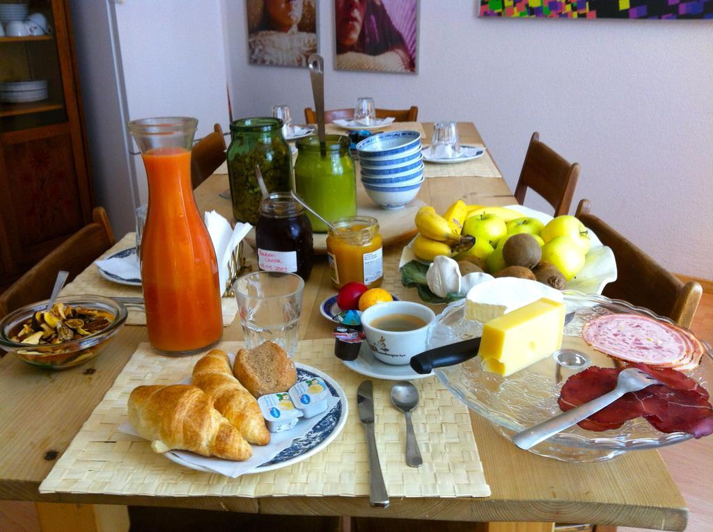 Dakini'S Bed & Breakfast Цюрих Екстер'єр фото